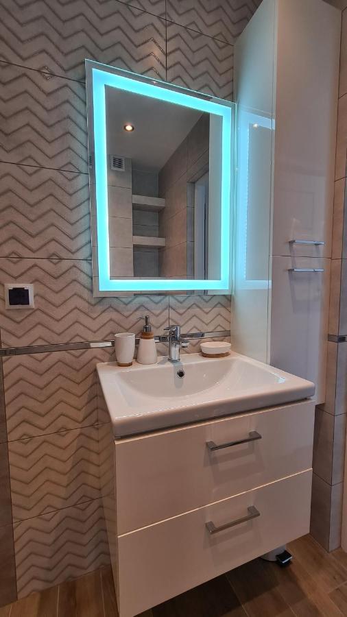 Apartament Deluxe 3 Oswiecim Dış mekan fotoğraf